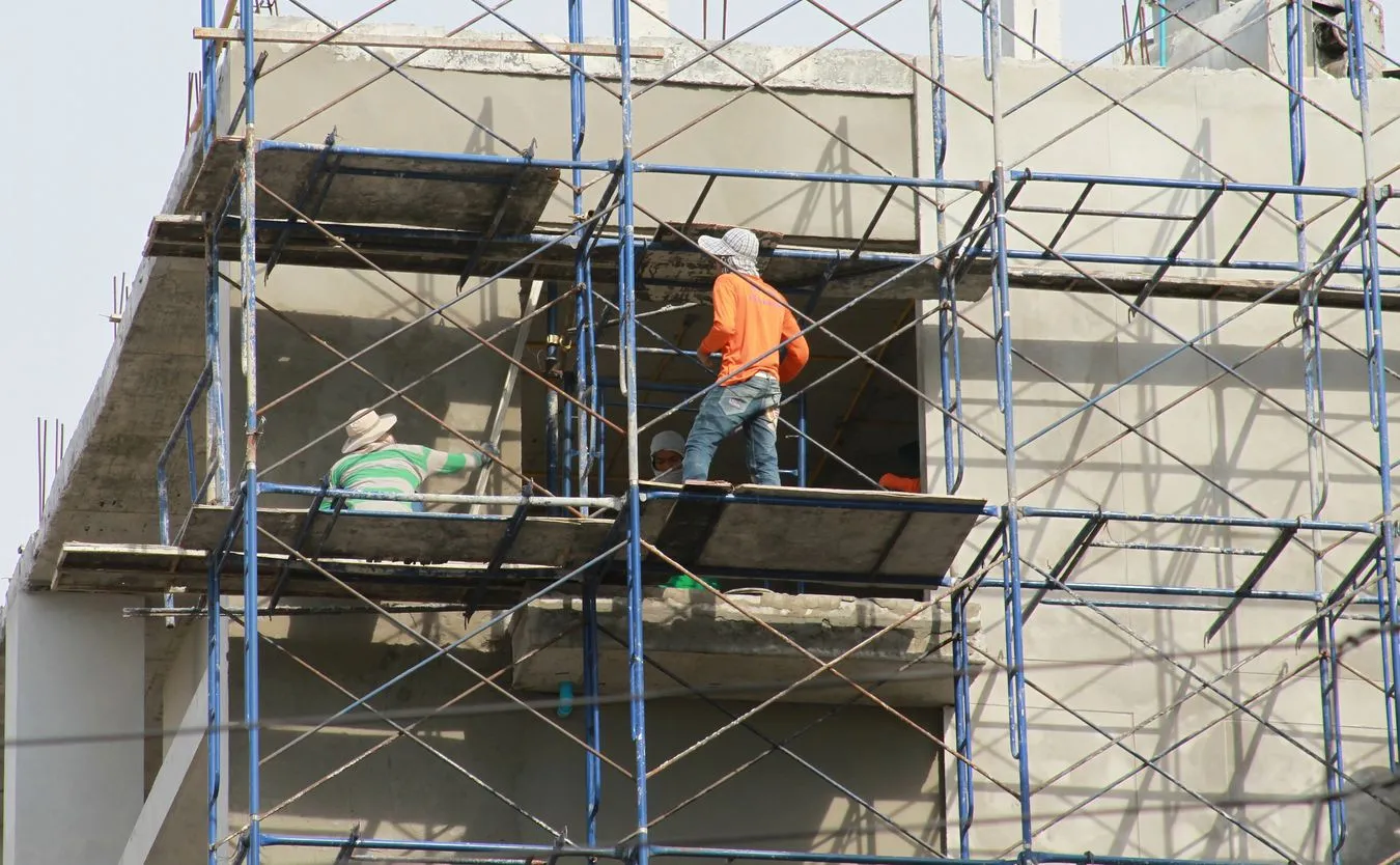 Rośnie liczba cudzoziemców, którzy legalnie mieszkają i pracują w Polsce