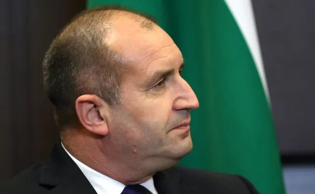 Radew wygrywa wybory prezydenckie w Bułgarii. Gigantyczna przewaga