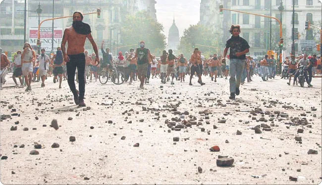 Argentyńczycy mają dość "pseudopaństwa". Na prezydenta wybrali antypaństwowca