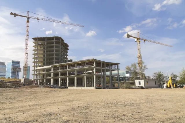 Ceny mieszkań bez tajemnic? Nowy rząd wyjaśnia, co dalej z projektem PiS-u