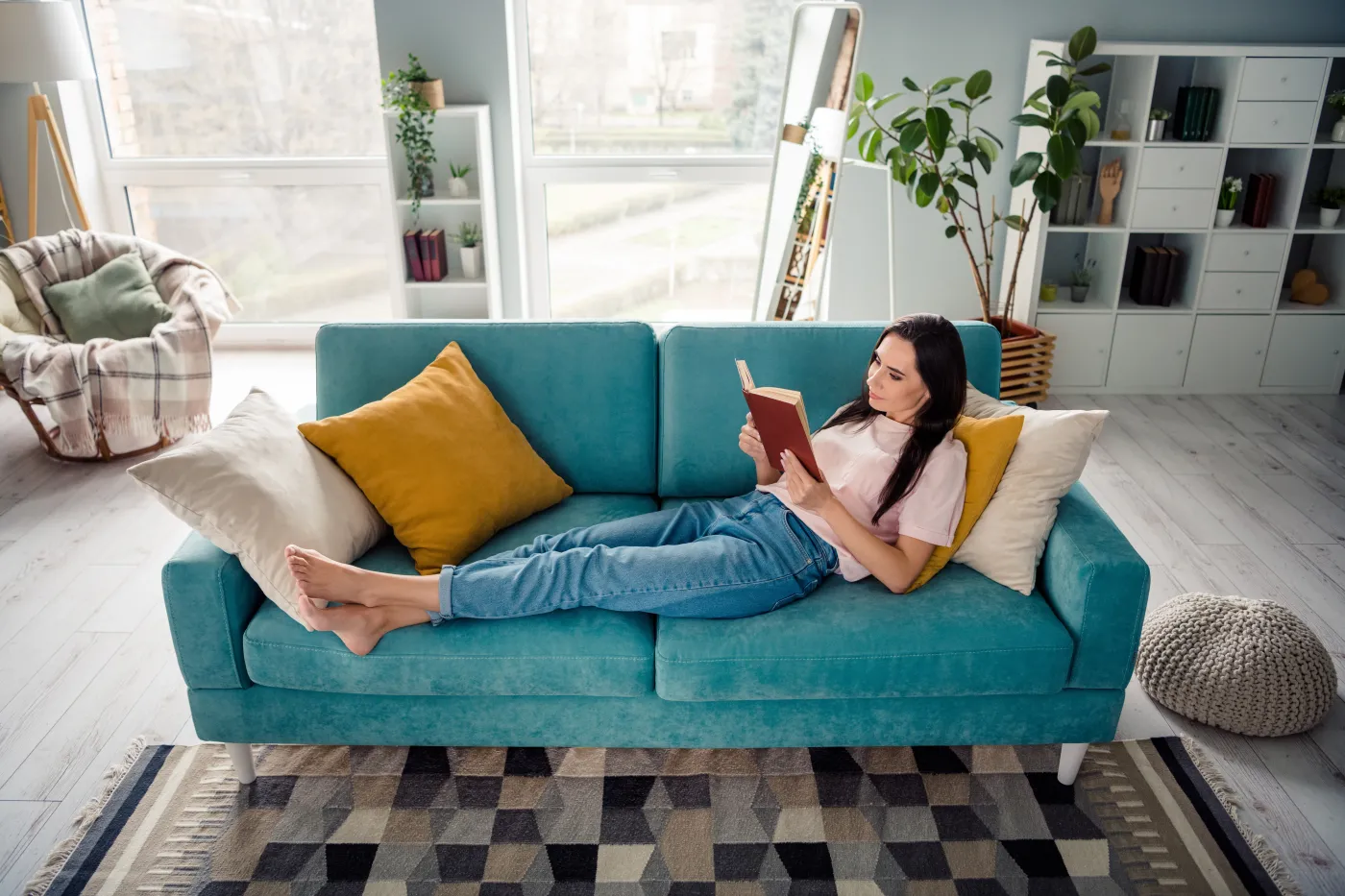 Wielkanoc 2024. Nie musisz wracać do pracy od razu po świętach. Zobacz, jak przedłużyć odpoczynek