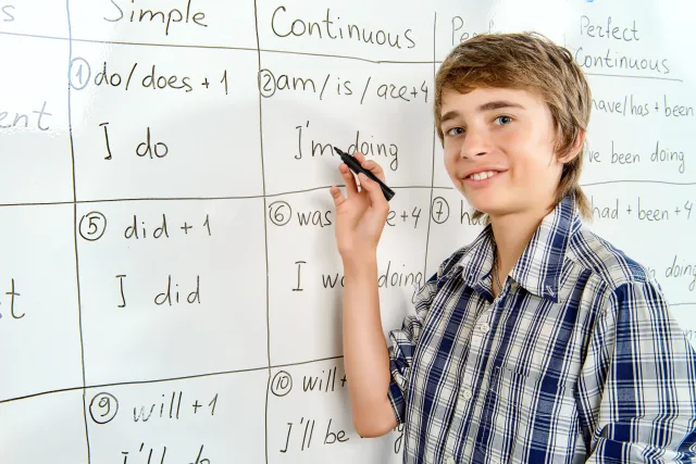 Egzamin ósmoklasisty 2024: Ostatnia powtórka z angielskiego [ARKUSZE z 2023, 2022 i 2021]