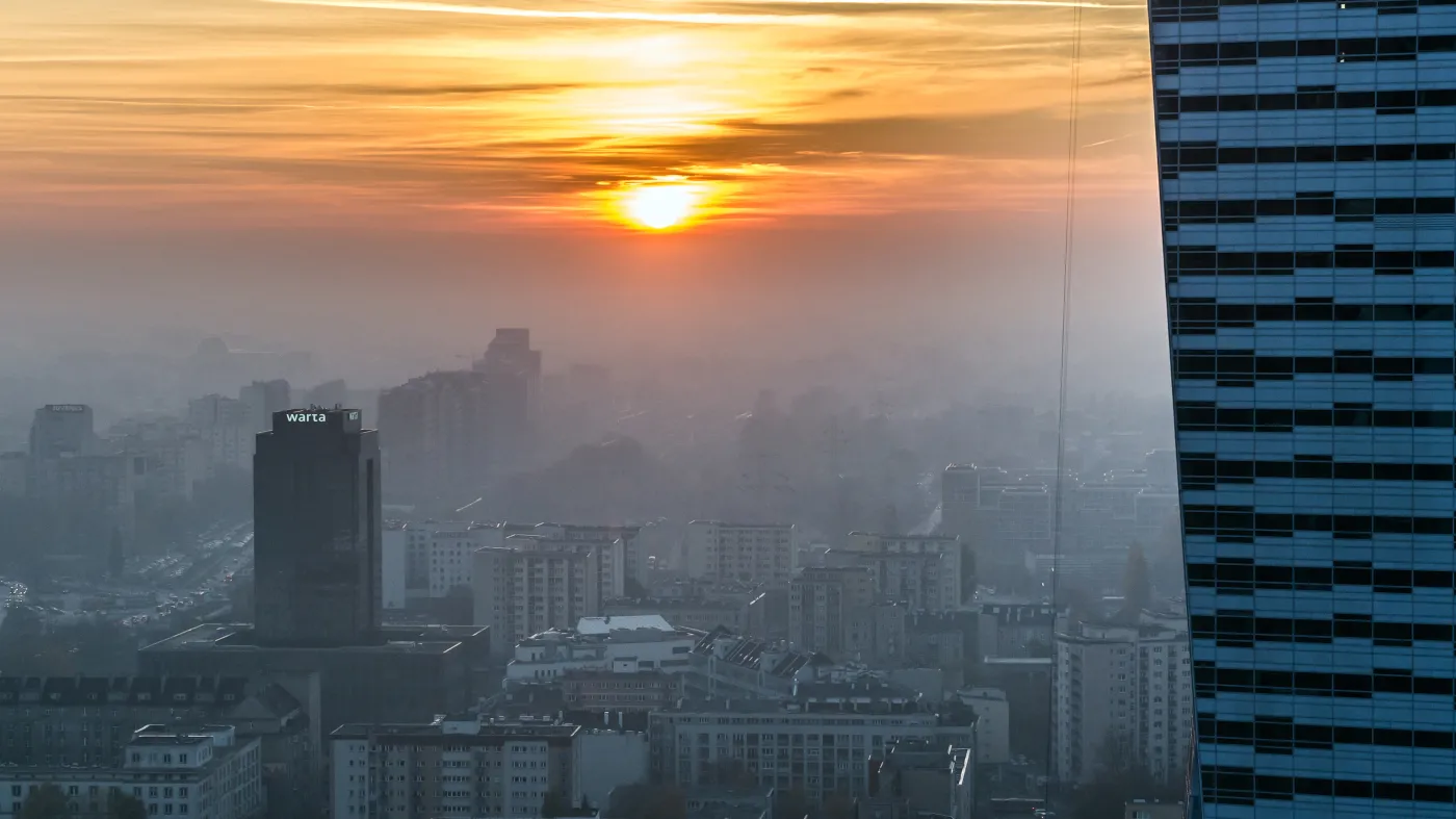 Pył zawieszony doprowadził do 307 tys. przedwczesnych zgonów w 2019 roku w UE