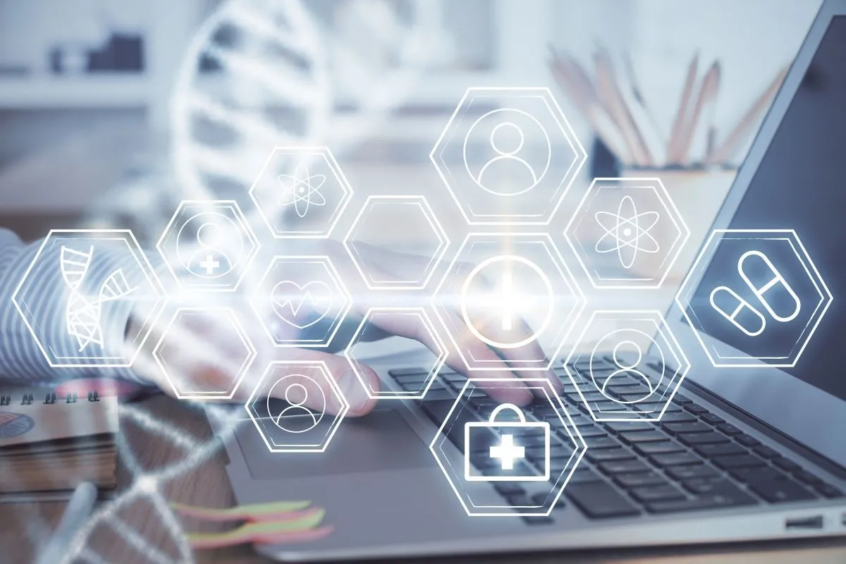 Polskie firmy odczuwają niedobór specjalistów od SAP. Czym się zajmują i ile można zarobić?