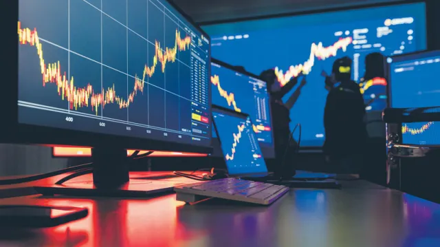 Tajemniczy, bajecznie bogaty miliarder podbija polski rynek. Drżą przed nim największe zagraniczne sieci handlowe