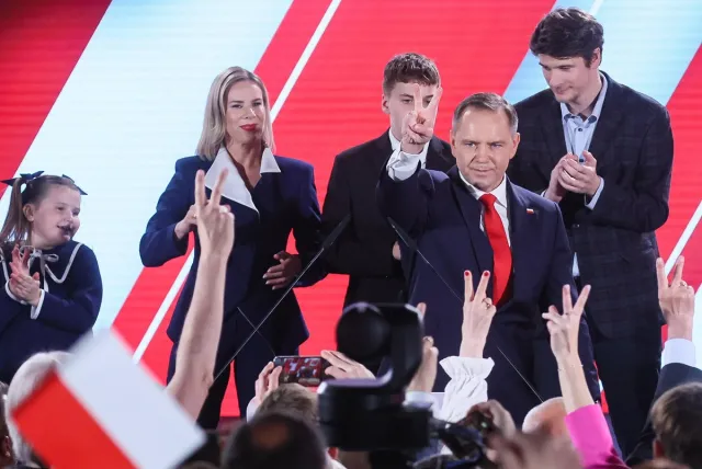 7-letnia córka Karola Nawrockiego ofiarą hejtu. Jest reakcja Rzecznika Praw Dziecka