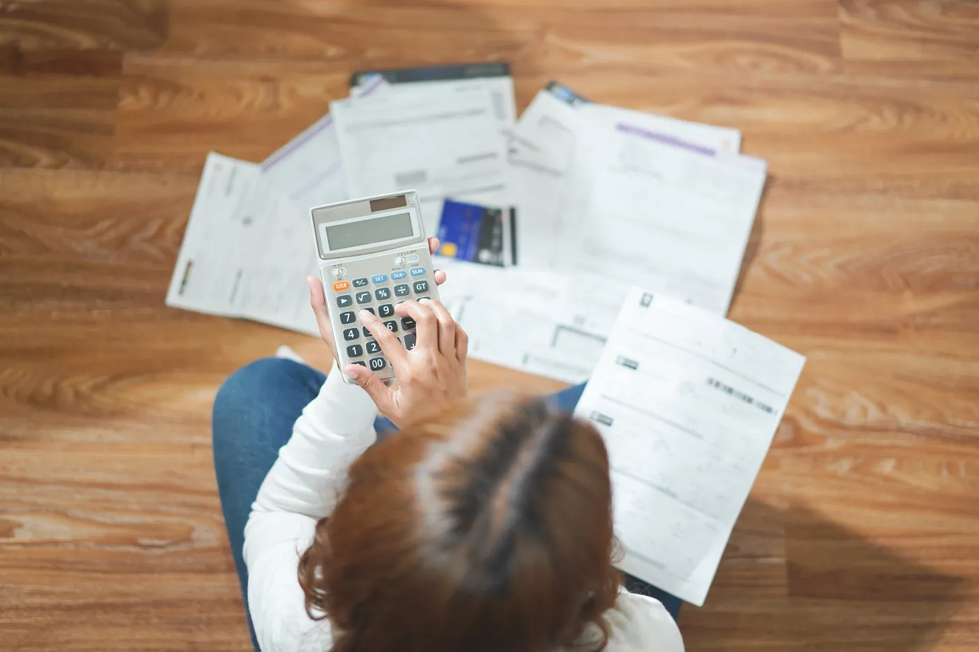 Od stycznia 2026 r. komornik będzie mógł zabrać mniej pieniędzy. Trudniej będzie odzyskać dług i trzeba będzie dłużej czekać