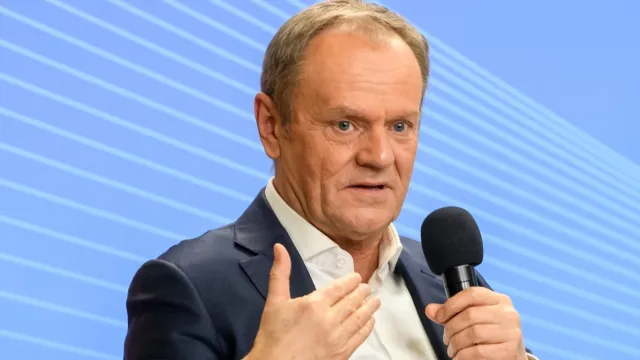 Premier Tusk ostro o debacie w Końskich "festiwal gadżetów"