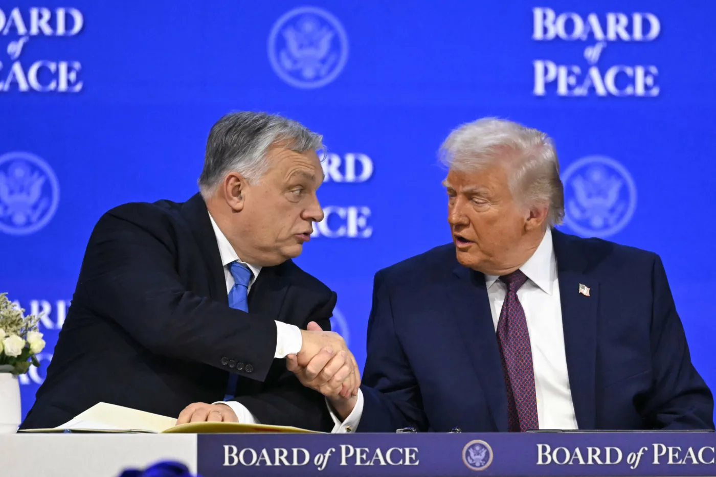 Wybory na Węgrzech. Donald Trump ponownie zachęcał do głosowania na Orbana