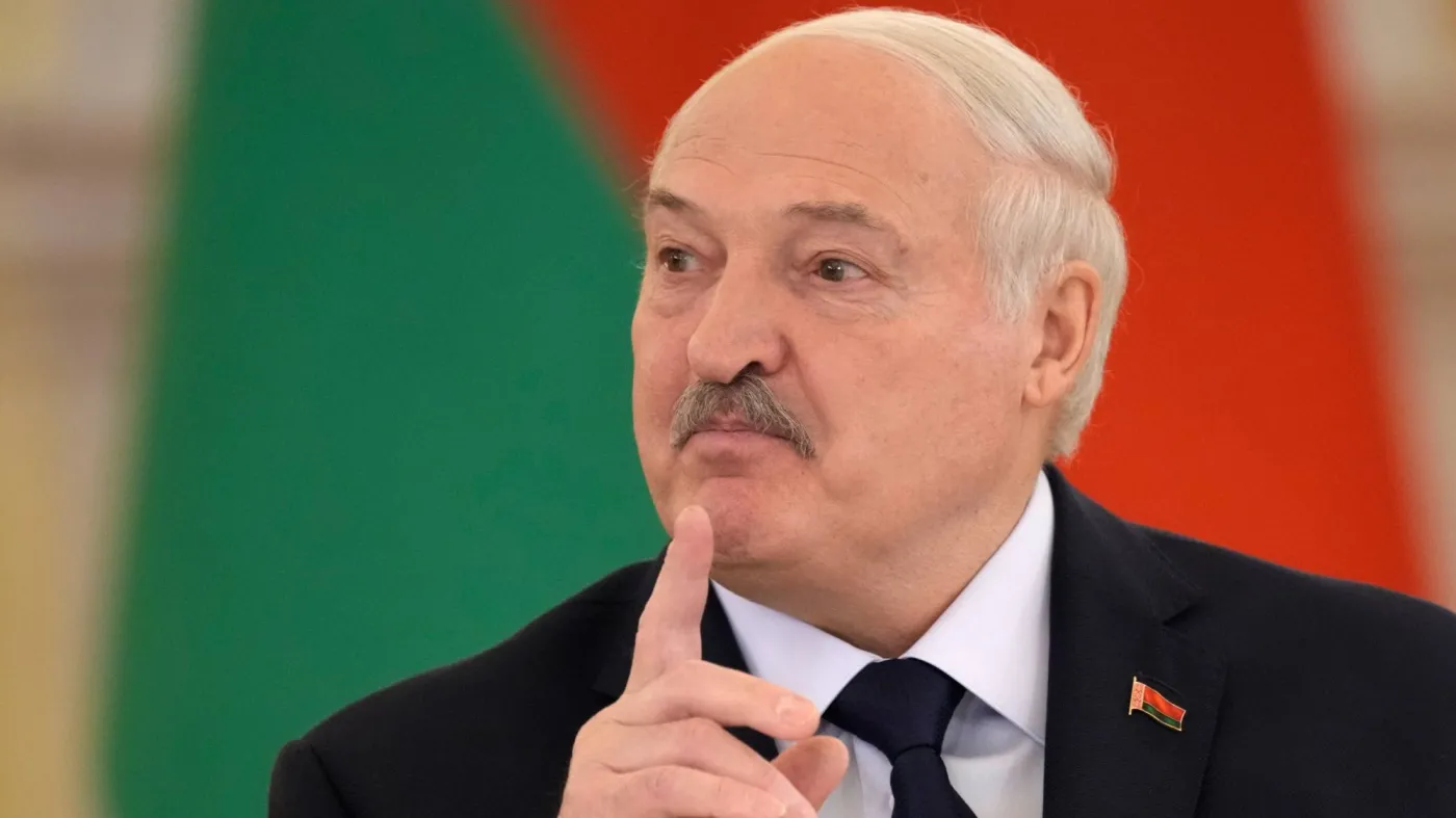 Wojsko wkracza do szkół. Łukaszenka wysyła dzieci do koszar