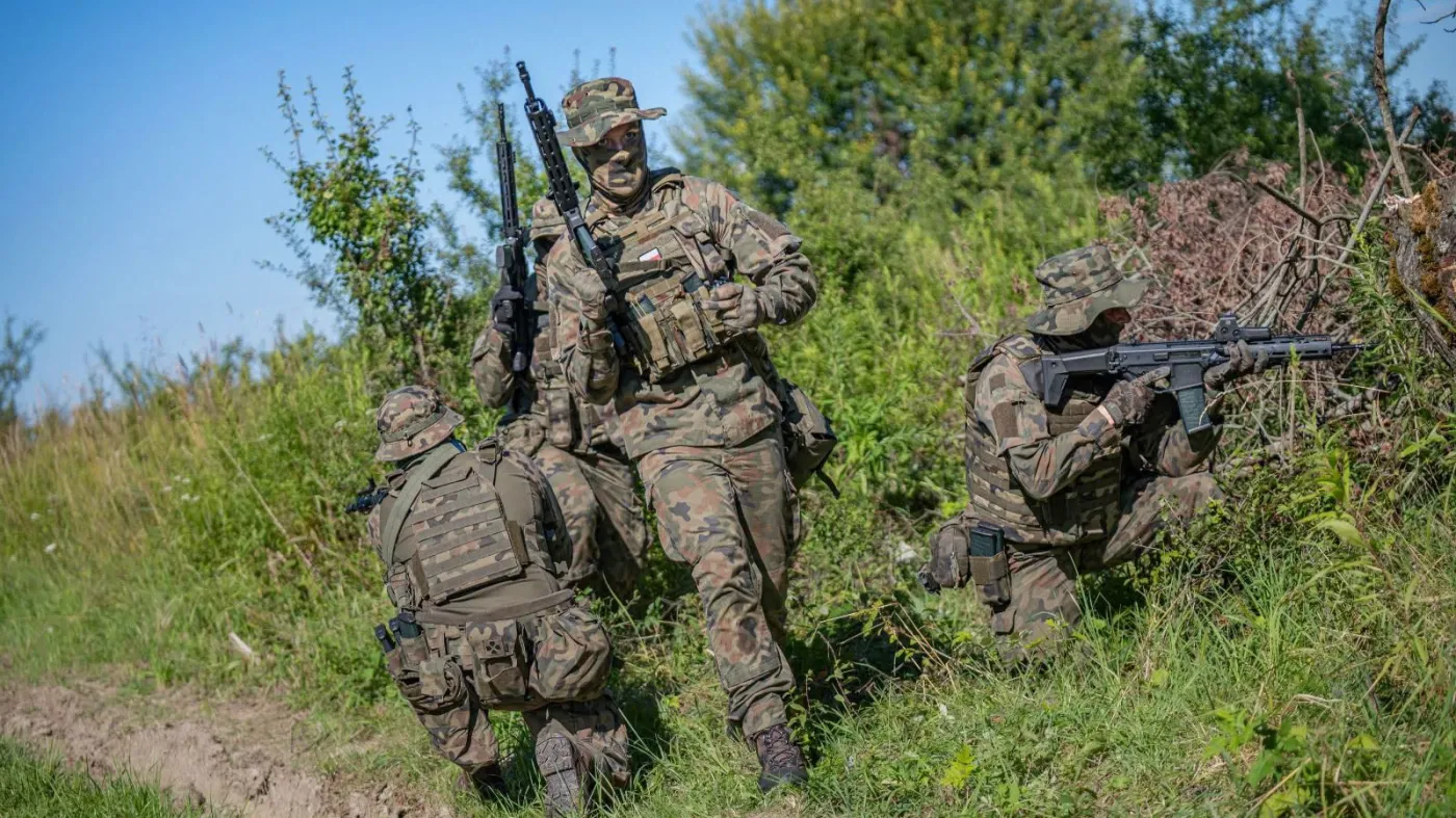 Wojsko otwiera drzwi dla cywilów. Armia szuka podoficerów