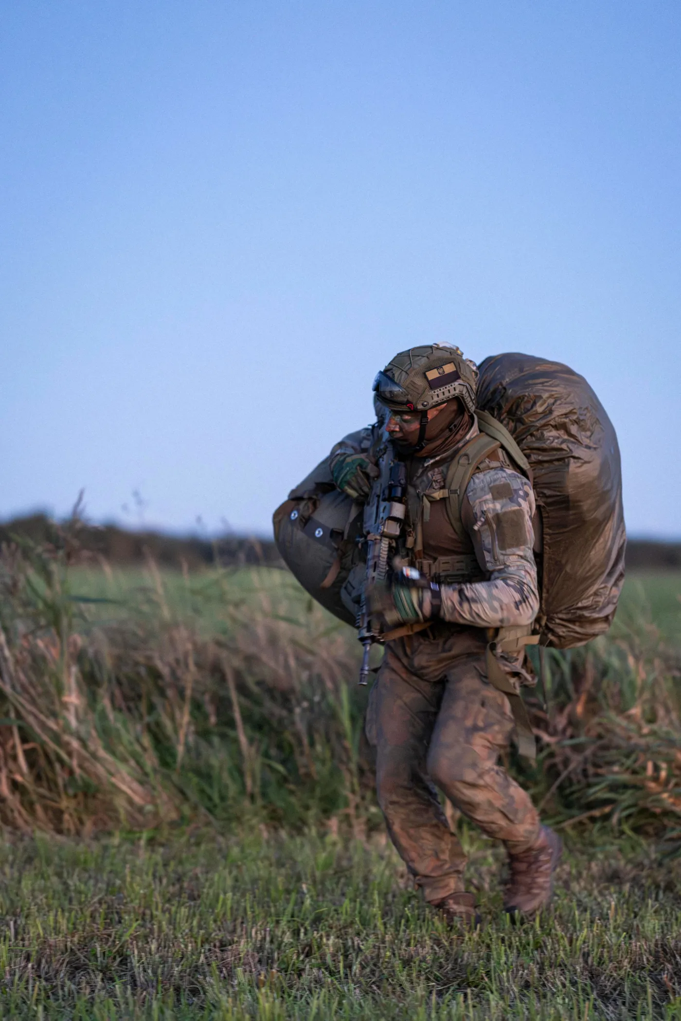 Polski spadochroniarz
