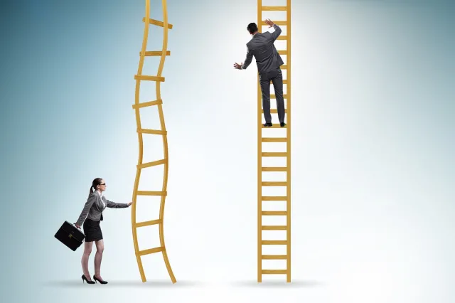 „Paradoks promocji”. Awans z kolegi na przełożonego: prawdziwy chrzest bojowy. Dlaczego to takie trudne?