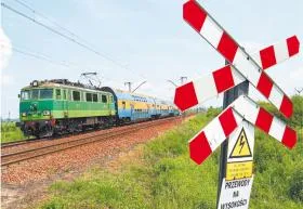 Spór o opłatę za tory: Kilkadziesiąt pociągów InterRegio we wtorek znów nie ruszy w trasę