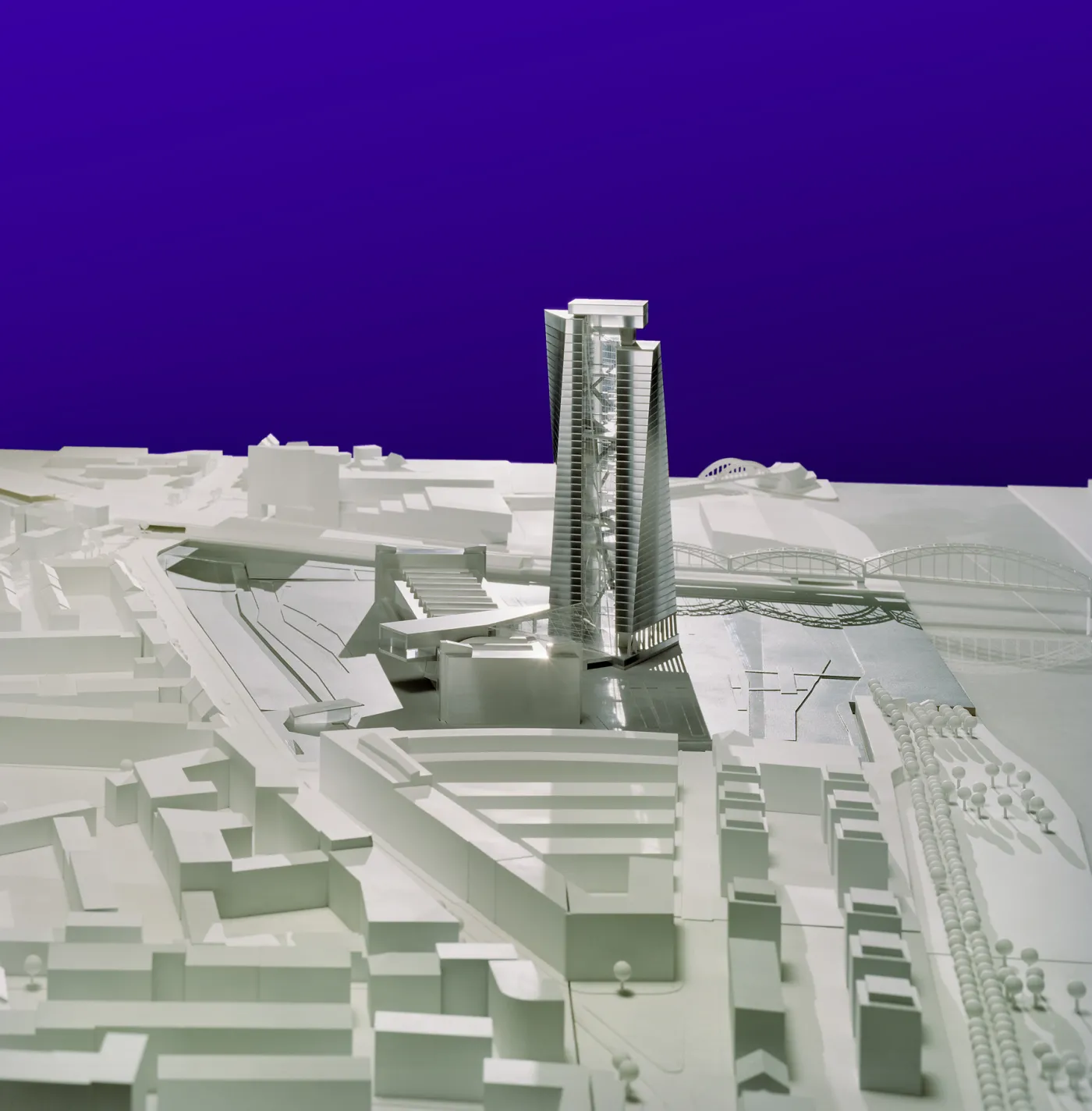 ecb_new_premises_model_18jan2006_copyright_robertmetsch_13_208724.jpg