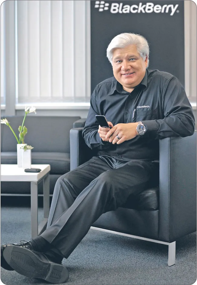 Mike Lizaridis, producent smartfonów BlackBerry, chce uczynić z Kanady naukową potęgę