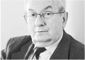 Winiecki: Wspiera beznogi kulawego i nawzajem