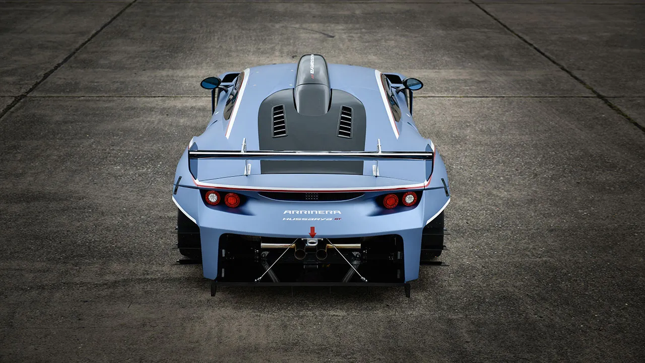 2628910-arrinera-hussarya-gt-fot.jpg