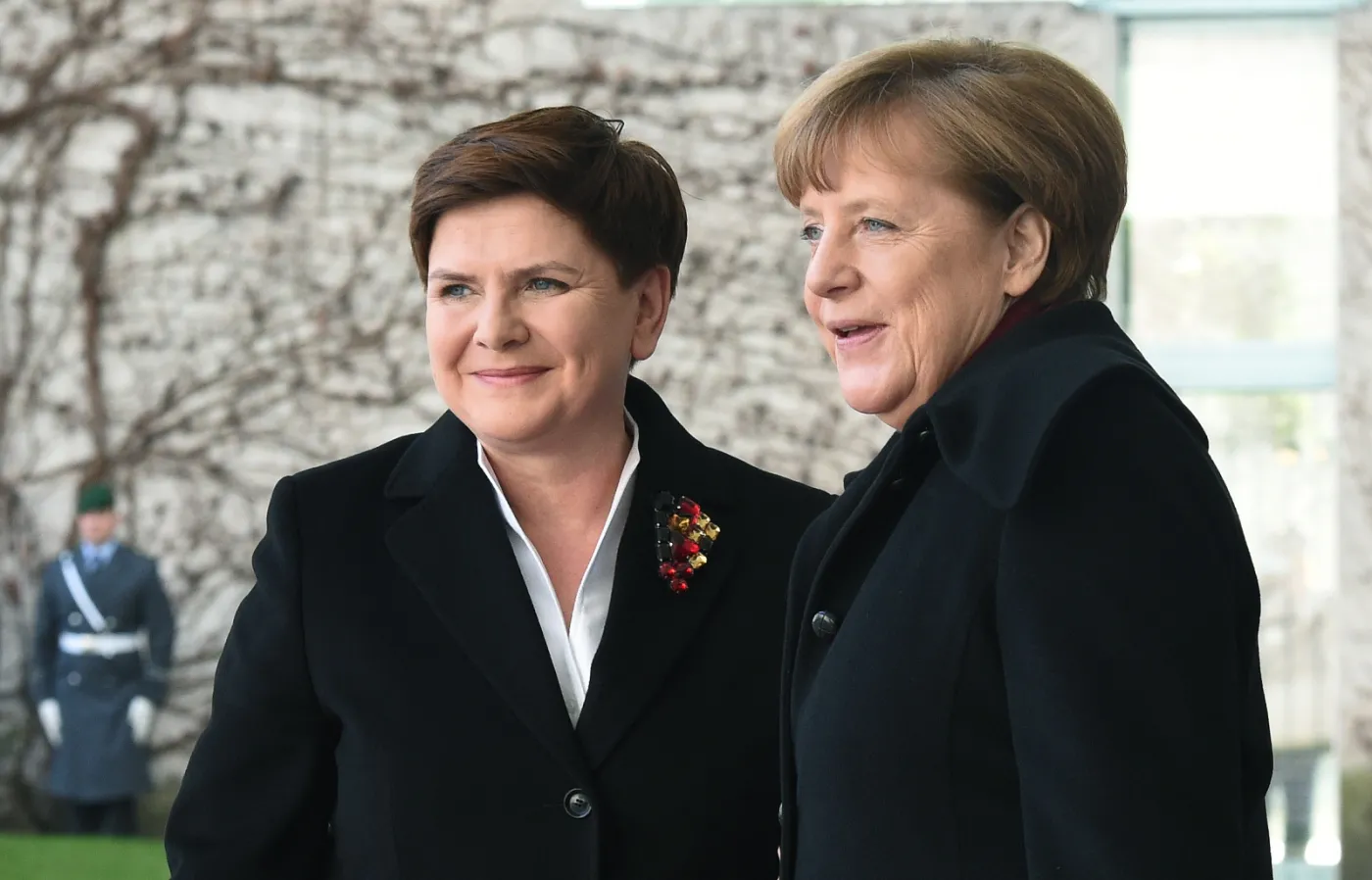 Szydło w Berlinie. O czym rozmawiały polska premier i niemiecka kanclerz?