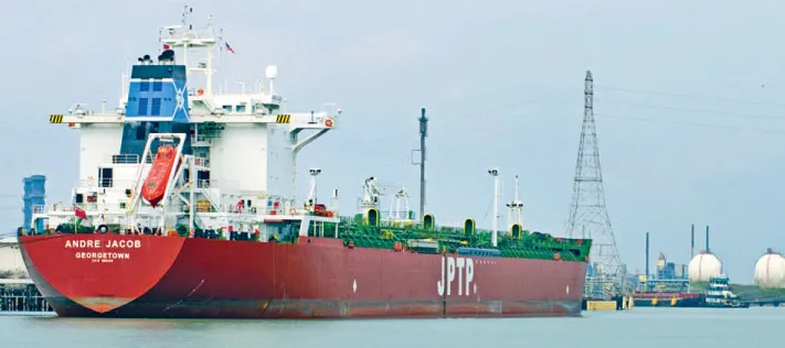 Bankowcy walczą z handlowcami o lukratywny rynek surowców