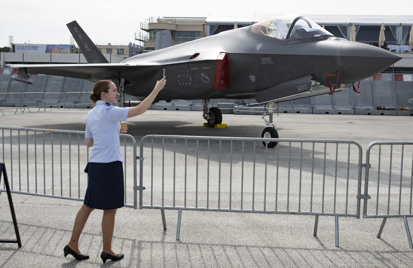 Wyścig lotniczych technologii. Rozpoczęły się targi Paris Air Show [ZDJĘCIA]