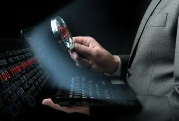 Państwo poszerza nadzór nad obywatelami, ale po kryzysie niechętnie z niego rezygnuje