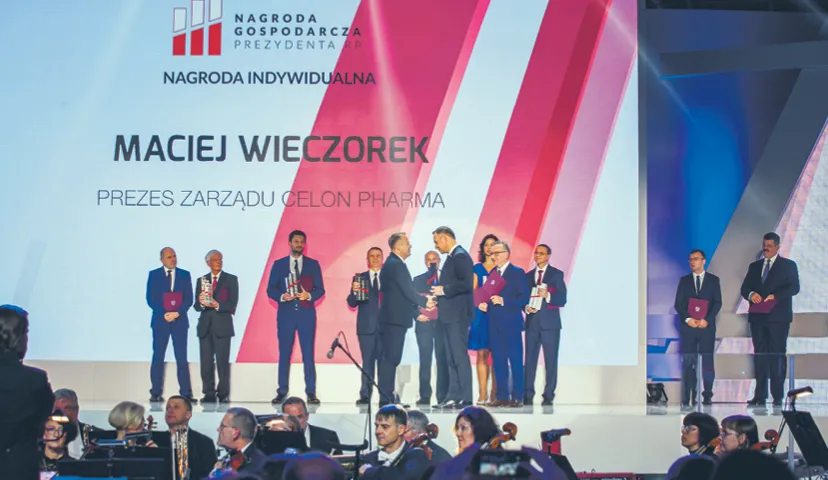 Głowa państwa premiuje wyniki i pomysły