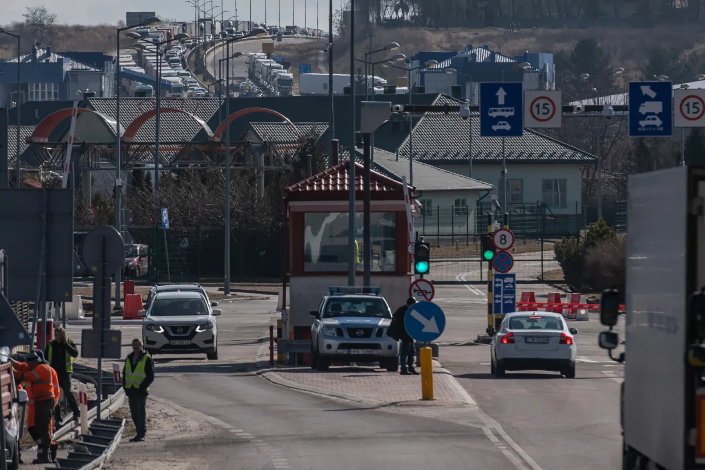 Ukraińcy kierowcy gotowi do powrotu na Ukrainę, aby walczyć z Rosją
