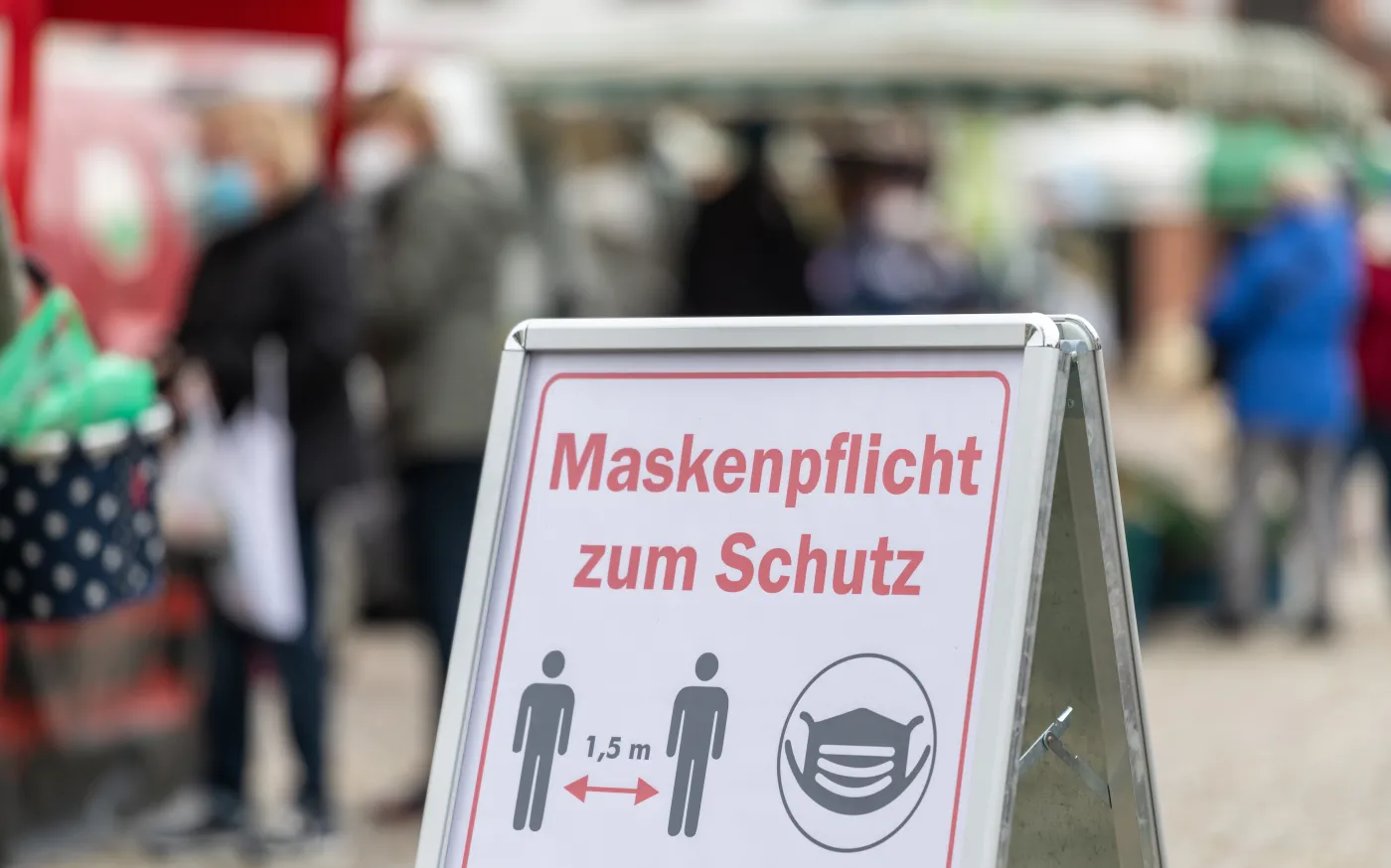 Minister zdrowia Niemiec: Pandemia koronawirusa powraca