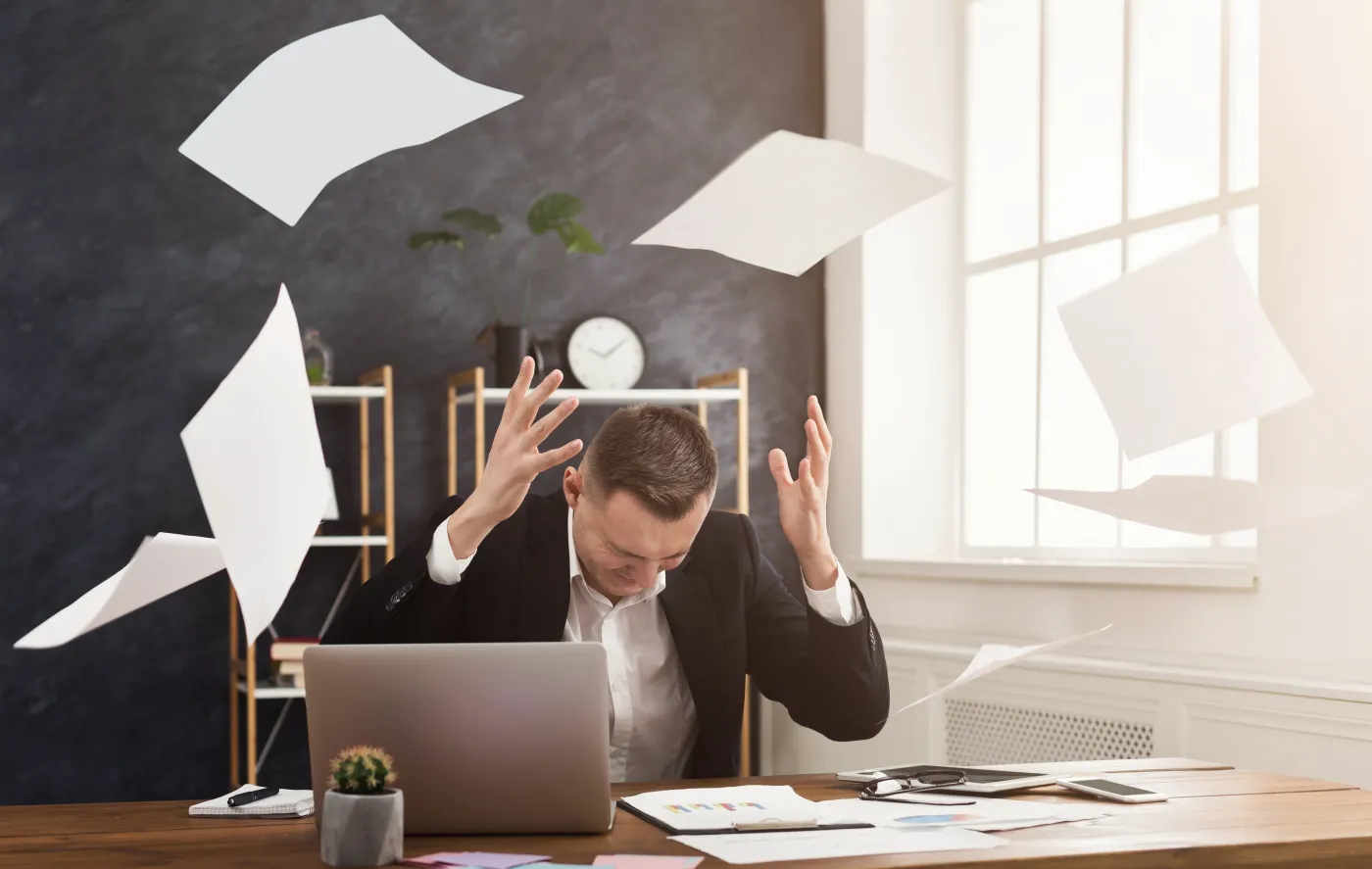 "Loud quitting" na rynku pracy – na czym polega ten trend?