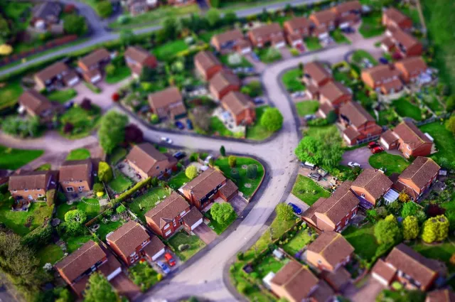 Ile kosztuje dom w Polsce? Sprawdzamy ceny na rynku wtórnym [RAPORT]