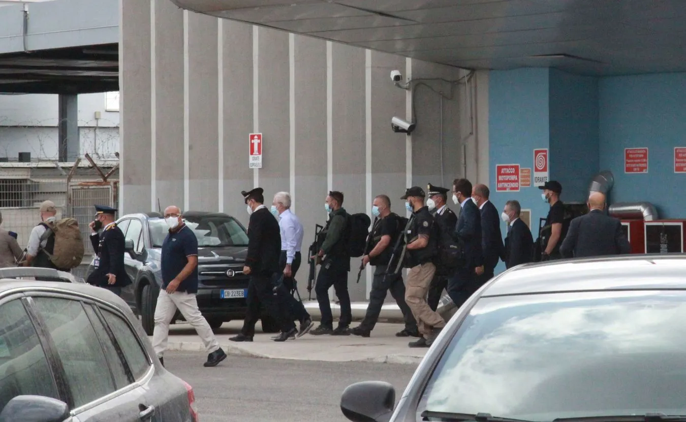 Rzecznik talibów: Kobiety w Afganistanie będą mogły się uczyć i pracować