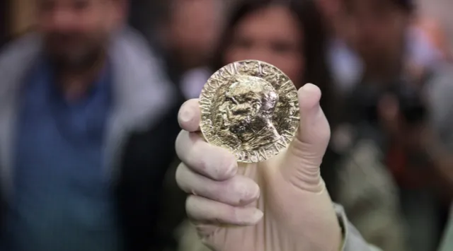 Nagrodzony Noblem szef "Nowej Gaziety": Będziemy się starać pomagać uznanym za "zagranicznych agentów"