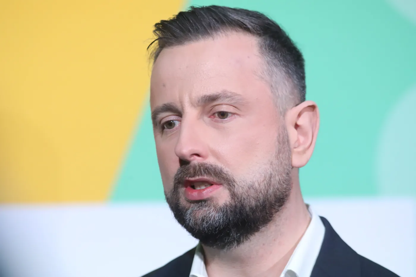 Karta Rodziny Wojskowej jak Karta Dużej Rodziny. Szef MON przedstawi projekt