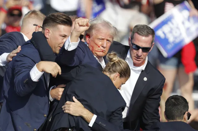 Zamach na byłego prezydenta. Donald Trump postrzelony w ucho
