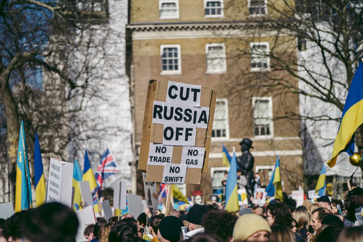 Demonstracja w Londynie z hasłami zaostrzenia sankcji na Rosję