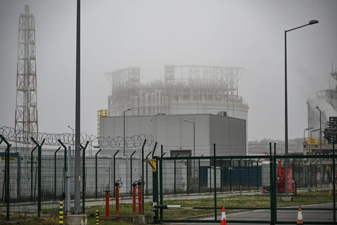 Terminal LNG w Świnoujściu jest już większy. Obiekt zapewni połowę gazu dla Polski