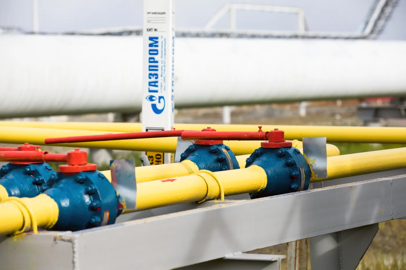 Rosyjskie ataki pogrążyły Ukrainę. Kijów będzie musiał importować gaz na zimę