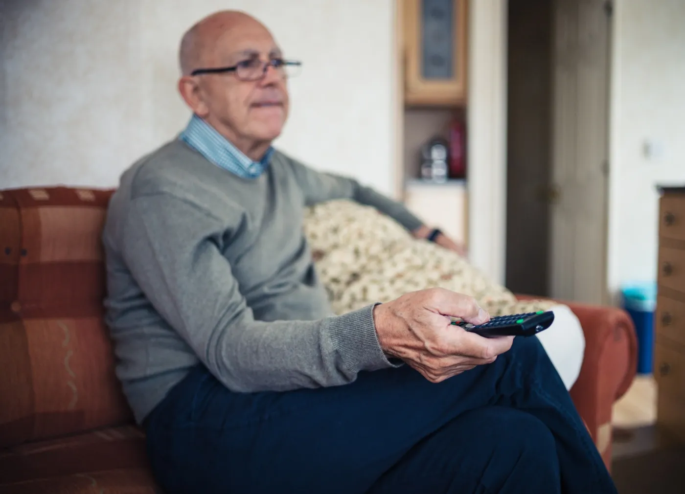 Kto nie musi płacić abonamentu RTV w 2025 roku? Kiedy rencista jest zwolniony z abonamentu RTV?