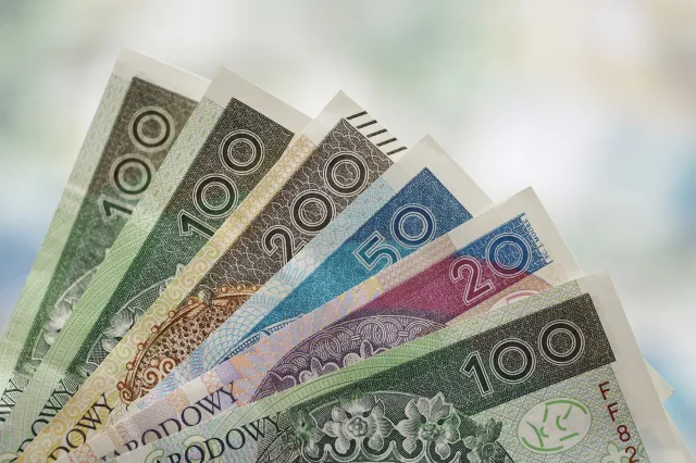 2 dodatkowe dni urlopu za każde 5 lat pracy. MRPiPS zapowiedziało kolejny krok w pracy nad projektem
