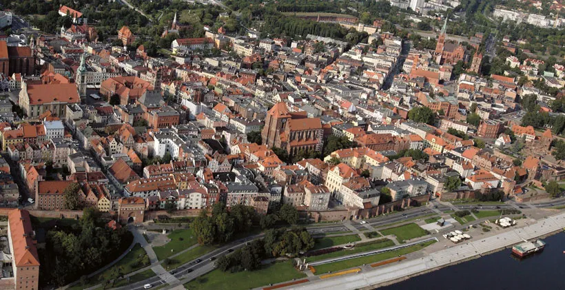 Niezwykłe odkrycie archeologiczne w Toruniu. "Kompleks św. Ducha to teren wyjątkowy i cenny"