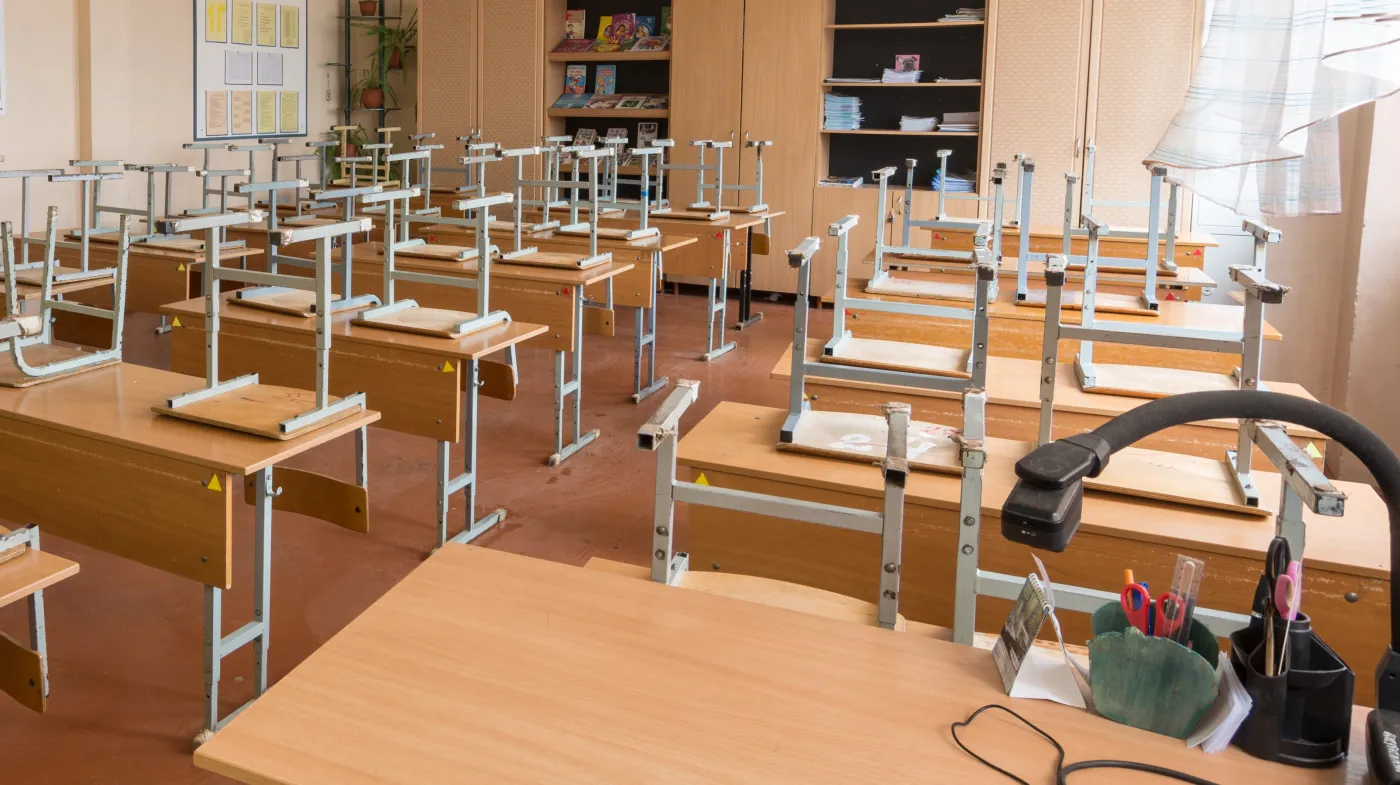 Nowelizacja Karty Nauczyciela paraliżuje szkoły. Wycieczki szkolne odwoływane, nauczyciele w kryzysie