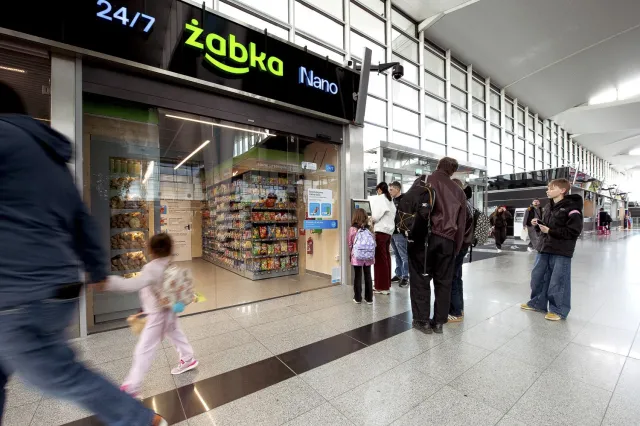 Zaskakująca nowość dla podróżnych robiących zakupy na wrocławskim lotnisku