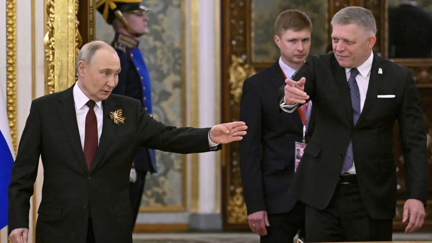 Kurtyna opadła. Sąsiad Polski wznawia relacje wojskowe z Rosją