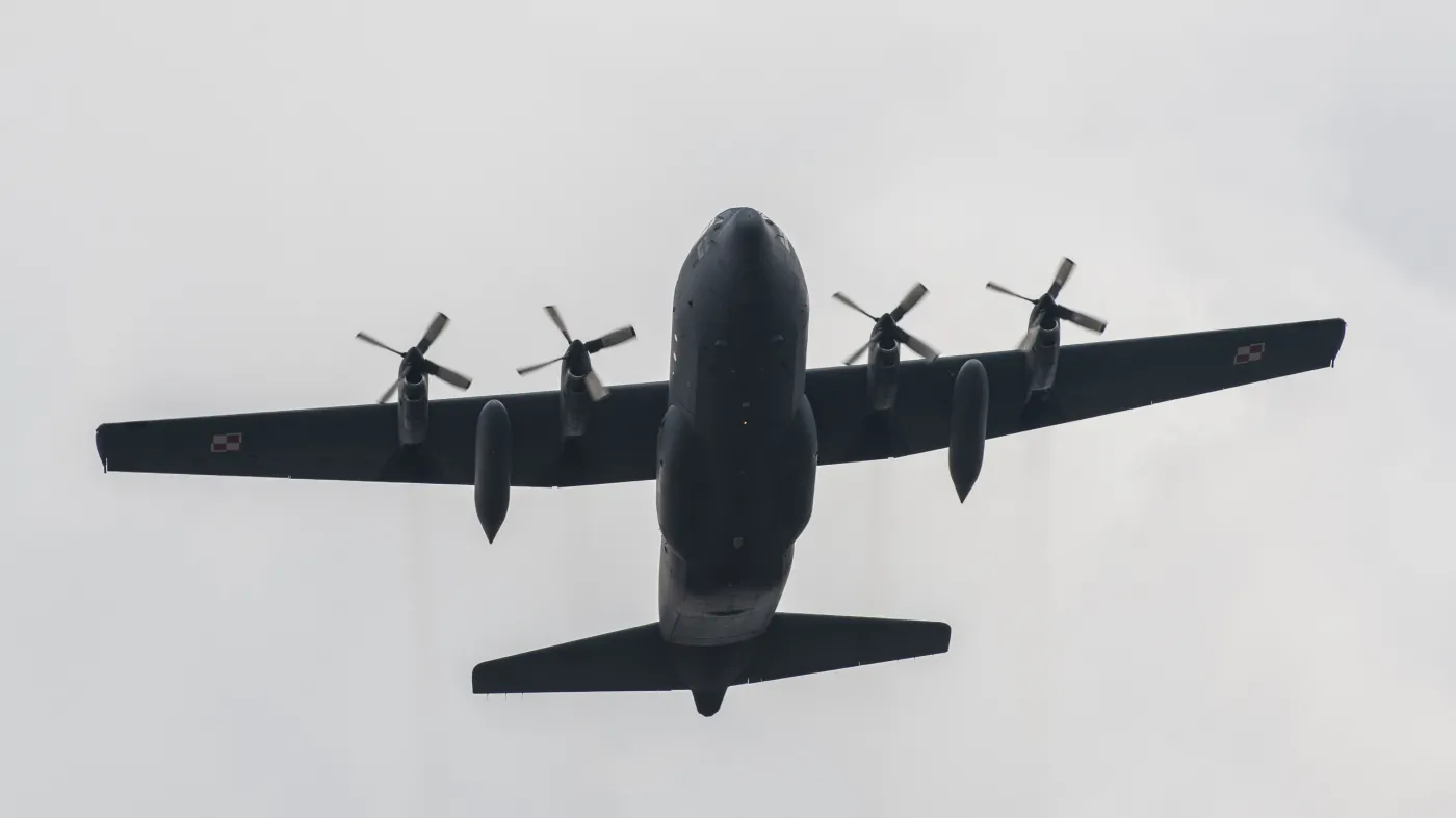 Lockheed C-130 Hercules C130 samolot wojskowy Siły Poietrzne