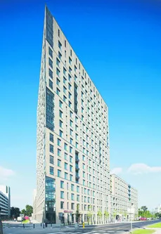 Nieruchomości w Warszawie: w Śródmieściu rosną i kamienice, i drugi Manhattan