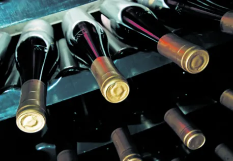 Płynie strumień wina i zysków inwestorów