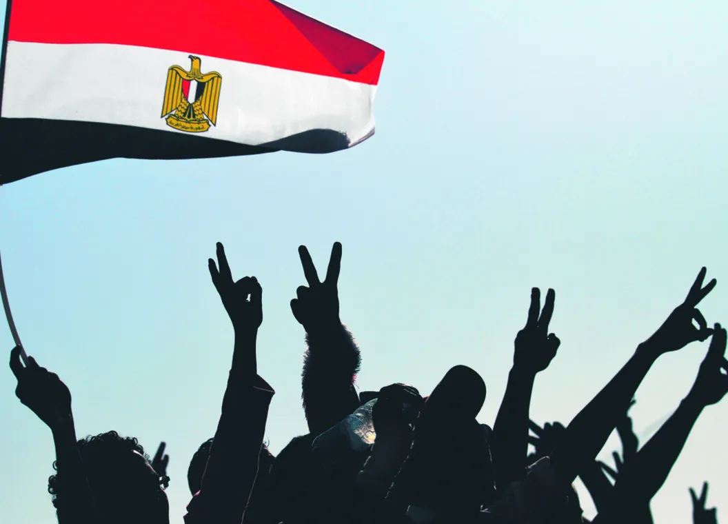 Ludzie żyjący w krajach demokratycznych są szczęśliwsi od innych. Wyjątkiem są państwa przechodzące transformację ustrojową