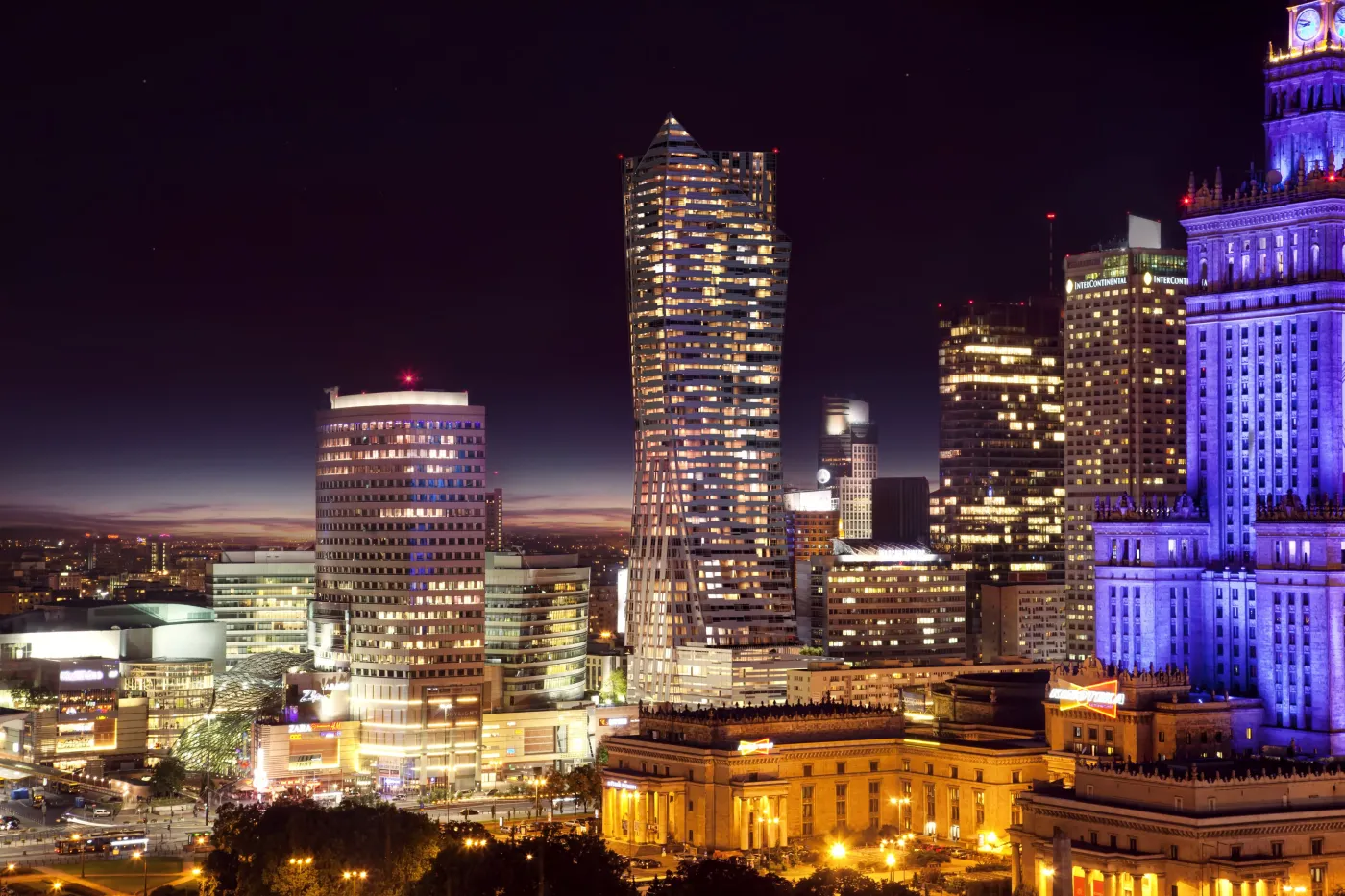 Złota 44: elewacja nie będzie gotowa na Euro 2012, najdroższy penthouse wciąż do kupienia