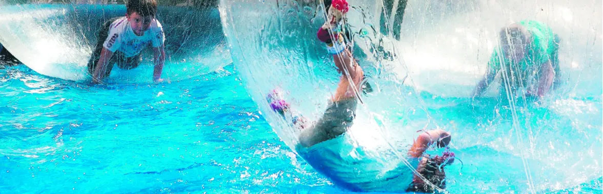 Kulanie się po wodzie to frajda dla klientów i szansa na niskonakładowy letni interes dla przedsiębiorczych